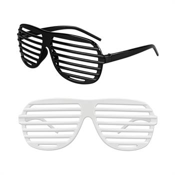 S7674 - K West Black/White Shades